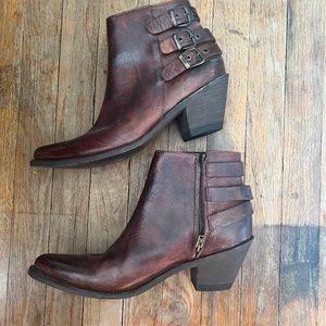 Old gringo boots